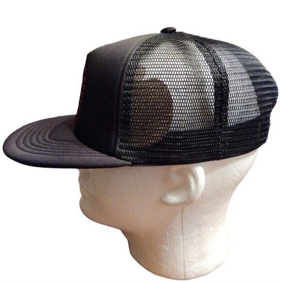 Queens Head Tattoo Apparel Mesh Snapback Trucker Hat, Adjustable, Black/Red/Blue - Picture 4 of 7